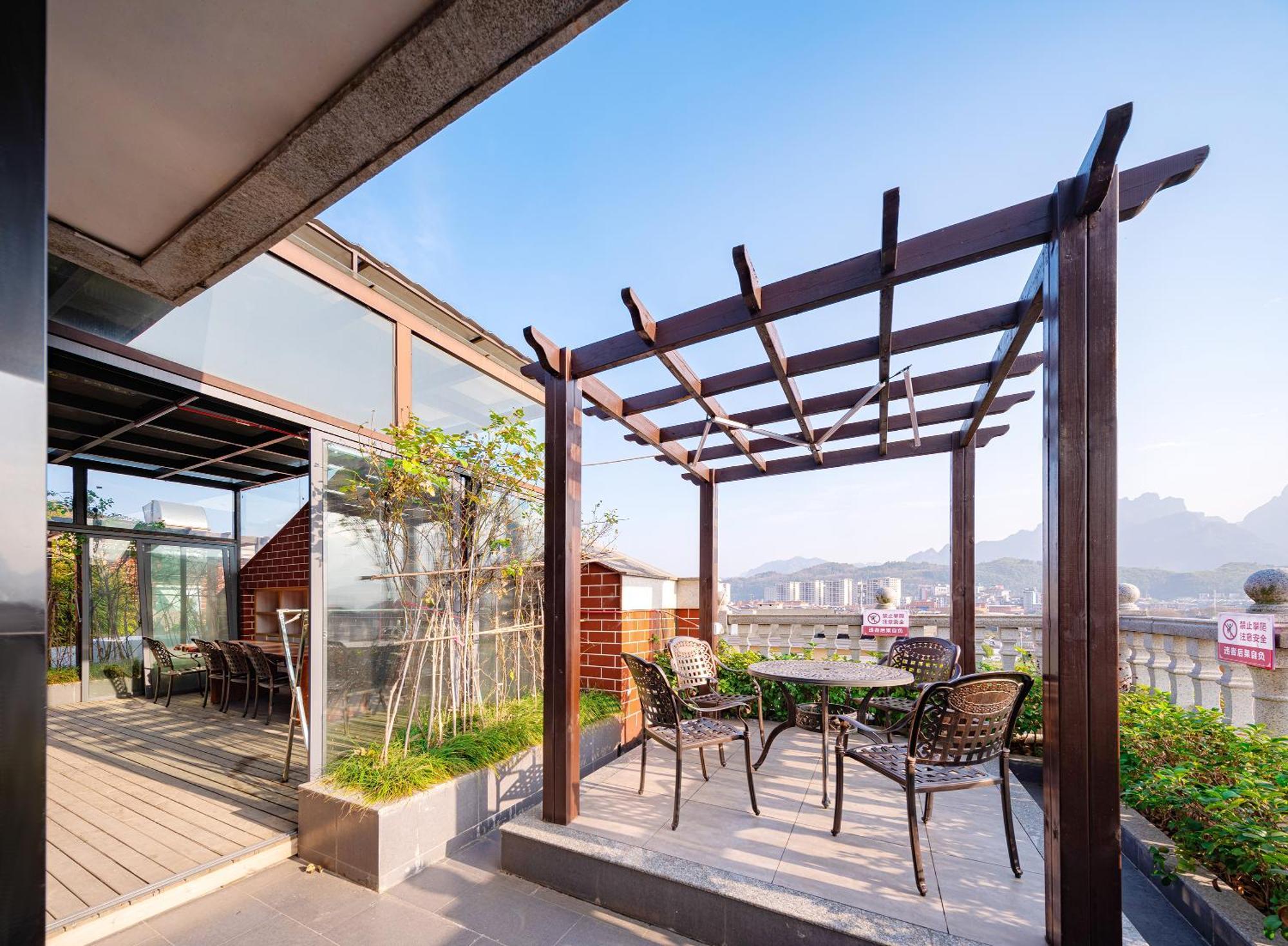 Zhangjiajie Dreamway Hotel - Free Pick Up Service ภายนอก รูปภาพ
